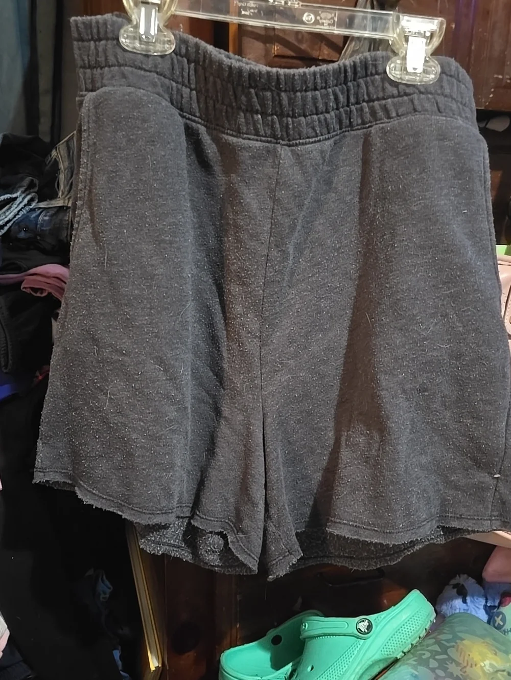 !!. Mens M  Elastic Waist Knit Shorts